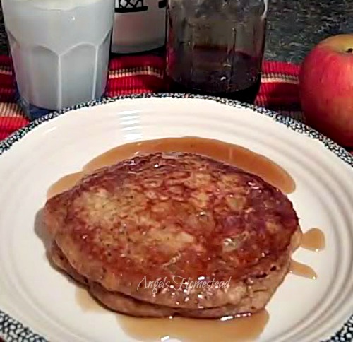 Apple Cinnamon Pancakes Apple Cinnamon Pancakes