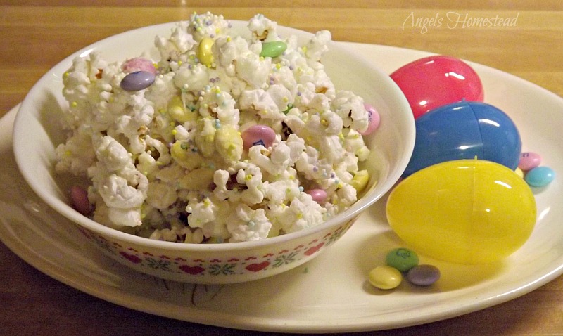 White Chocolate Easter Popcorn