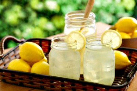 Old Fashioned Lemonade Old Fashioned Lemonade
