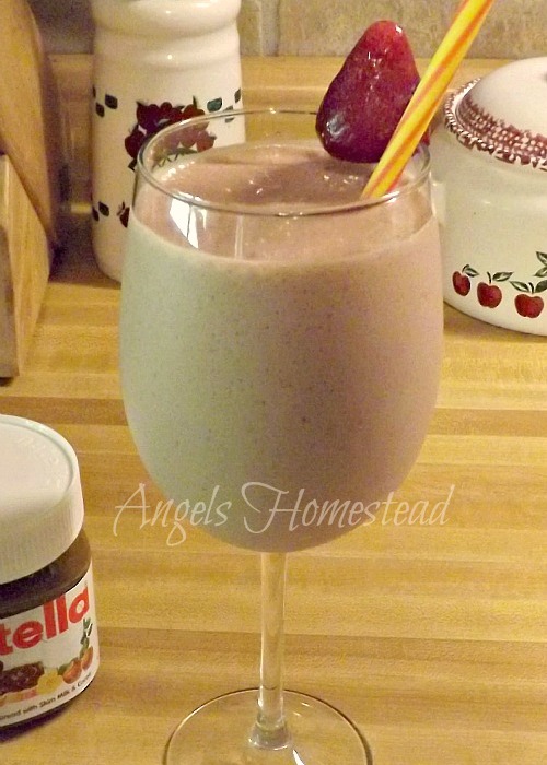 Strawberry-Nutella Smoothie