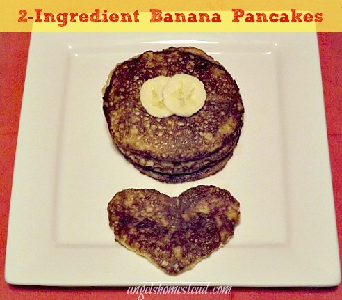2-Ingredient Banana Pancakes